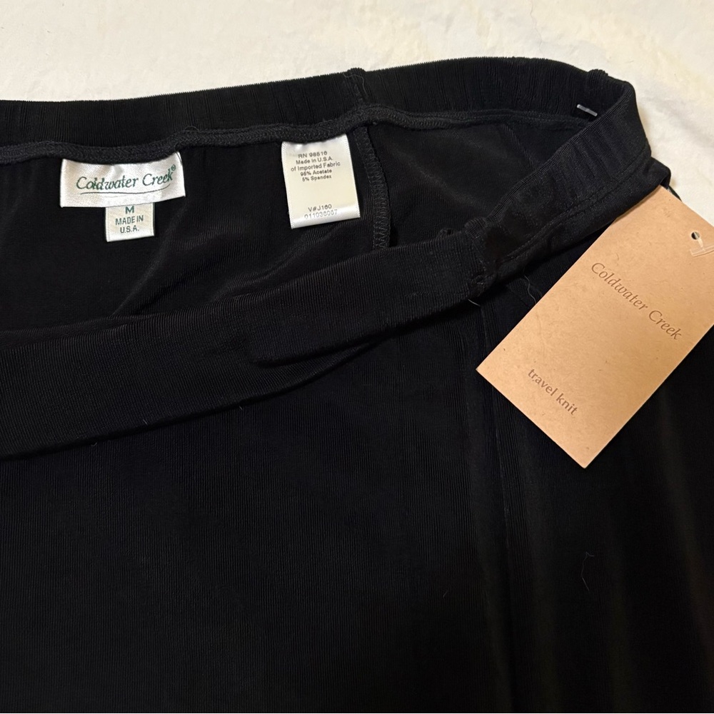 Coldwater Creek Travel Knit Maxi Skirt, Black, NWT, size Medium - Picture 3 of 3
